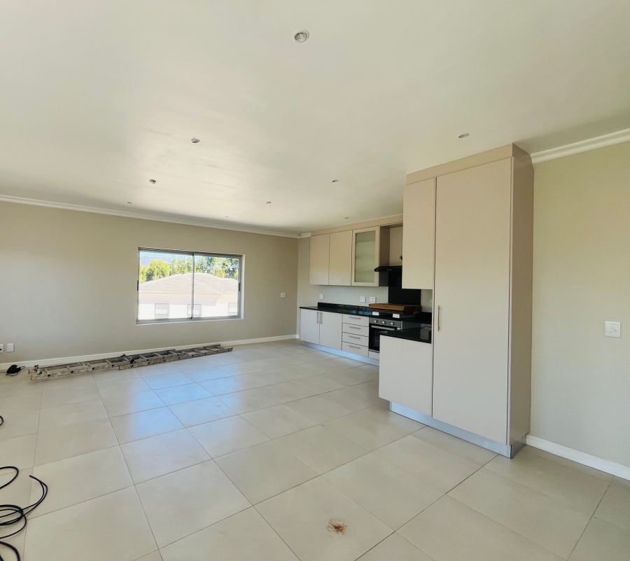 3 Bedroom Property for Sale in Bishopscourt Western Cape